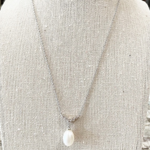 JTV Jewelry - JTV White Freshwater Pearl White Topaz Silver Necklace White Women’s One Size